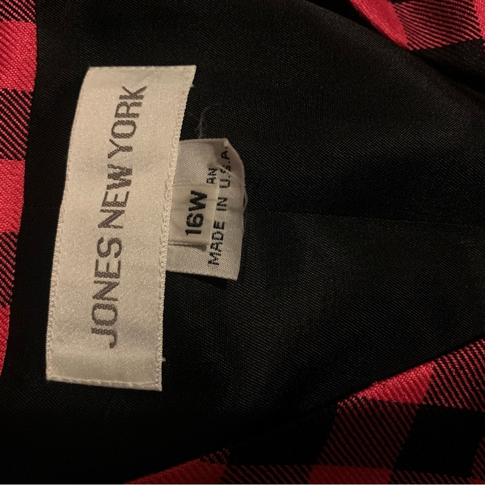 NWOT Jones New York Pink and Black Plaid Blazer - Picture 2 of 8